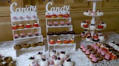 White Candy Bar Wedding, açık büfe şeker. projeniz için video.