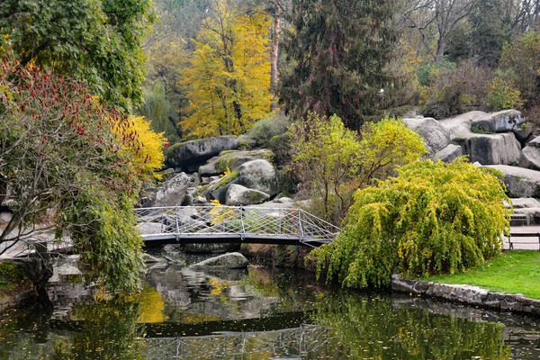 우크라이나 우만에 국립덴 공원의 장식적 수목원의 — 스톡 사진