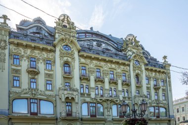Art Nouveau 'da. Ukrayna 'nın Odesa kentindeki Deribasivska caddesindeki 