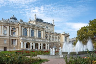Odesa Ulusal Opera ve Bale Akademik Tiyatrosu, mimari dönüm noktası, Ukrayna
