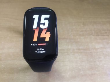 Akıllı saatler sadece zaman göstermezler, aynı zamanda egzersiz sırasında bilgiyi de izleyebilirler..