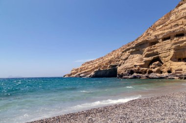 Girit adasındaki Matala Plajı (Yunanistan)