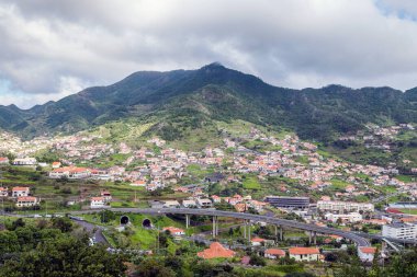 Madeira Adası 'ndaki Machico Dağı' nda (Portekiz)