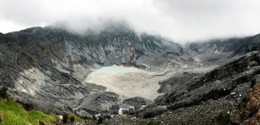 Volkan Tangkuban Perahu, Batı Java, Endonezya