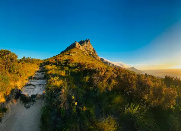 the beautiful sunset in Table Mountain, Table Mountain National Park, Cape Town, Western Cape, South Africa