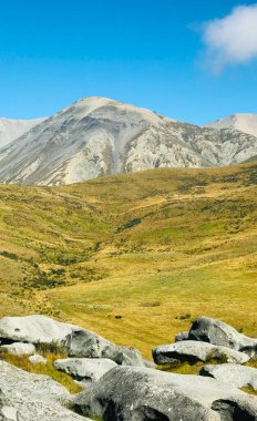 Dağlardaki dağ manzarası, Castle Hill, Güney Alpleri, Yeni Zelanda