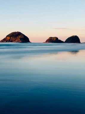 güzel deniz ve okyanus manzarası, Back Beach, Yeni Plymouth, Taranaki, Yeni Zelanda
