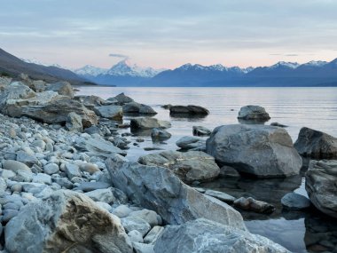 Pukaki Gölü ve Cook Dağı, Cook Dağı Ulusal Parkı, Güney Adası, Yeni Zelanda