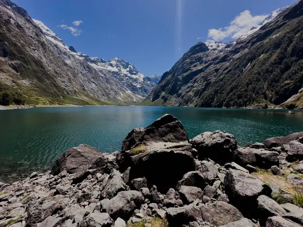 stock image beautiful mountain lake in the mountains, Lake Marian walk, Fiordland National Park, South Island, New Zealand