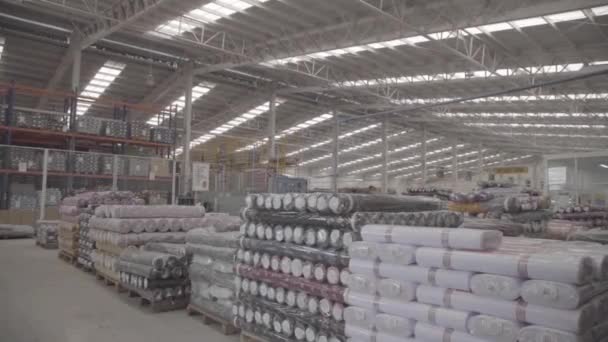 Klaten Indonésia Fevereiro 2022 Oficina Fábrica Têxtil Com Grandes Pilhas — Vídeo de Stock