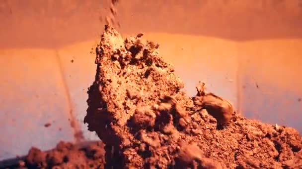 Статичний Знімок Дрібних Глиняних Каменів Утворюють Велику Купу Повільний Рух — стокове відео