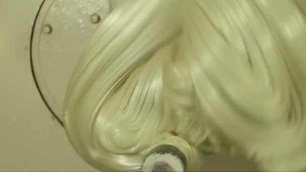 Static Close Shot Caramel Dough Mixing Machine Rotating Beige Mass — Stok Video