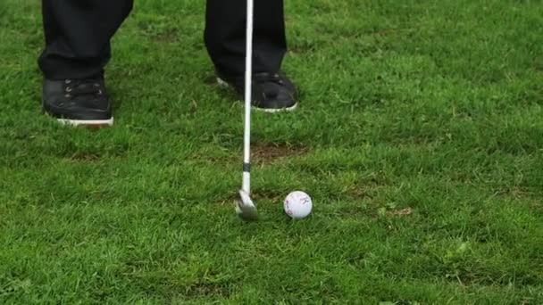 Close Golf Ball Being Hit Golf Club Golf Club Ball — Stock Video