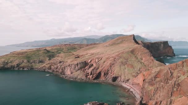 Drone Penerbangan Aerial Spektakuler Vereda Ponta Sao Lourenco Hike Madeira — Stok Video