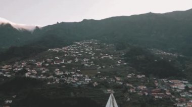 Sao Vicente yakınlarındaki İHA uçuşu, Madeira Nossa Senhora de Fatima Şapeli 'nden havalandı. 