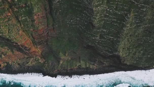 Drone Πτήση Στο Cliffs Κοντά Cascada Gargantua Funda Θέα Birdseye — Αρχείο Βίντεο