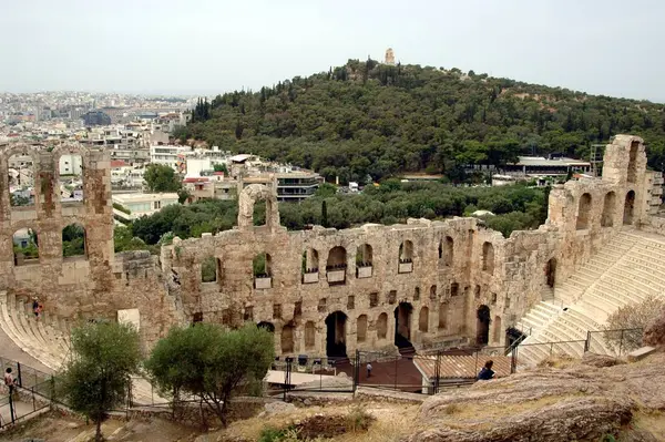 Yunan tarihi Atina 'da Olimpos çevresinde