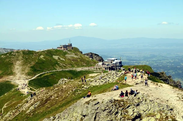 Kasprov Tepesi, Polonya Dağları 'nın güzel manzarası