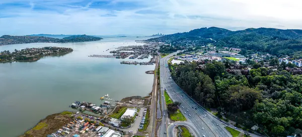 Sausalito Hava Çekimi. San Francisco, Körfez Bölgesi, Pasifik Okyanusu. Scneic Panorama. Yüksek kalite fotoğraf