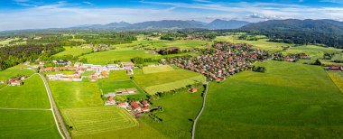 Waakirchen Bavyera Alpleri Almanya. Hava Panoraması. Yaz. Yüksek kalite fotoğraf