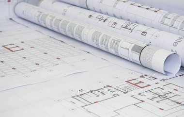 Katlanmış inşaat planları üzerine mimari proje