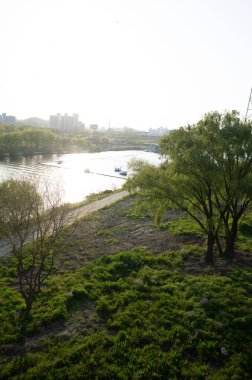 Pencereden şehre olan manzara..