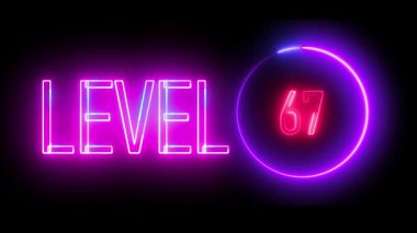 Parlak neon seviyesi 67. Işıl ışıl çemberle çevrili. Oyun arayüzleri, akış örtüşmeleri ve hareket grafikleri için geleceksel işaret biçimi.