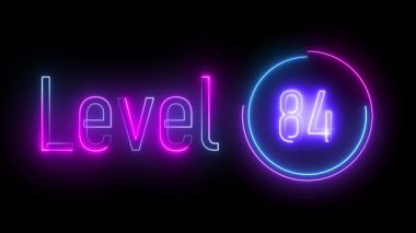 Parlak dairesel bir hatla '84. seviye' nin parlak mavi ve mor neon ışığı. Oyun HUD 'ları, gelecekteki video içeriği veya dinamik hareket grafikleri için göz alıcı görsel ideal.