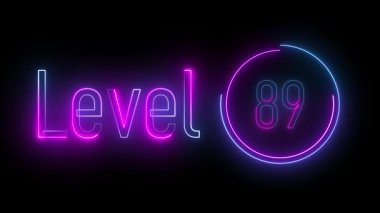 Parlak dairesel hatlı mavi ve mor renkli 89 'neon ışıklı tabela. Yaratıcı video tanıtımları, canlandırılmış arkaplanlar ve dijital oyun seviyesi gösterimleri için ideal.