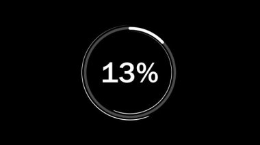 Siyah arka plan dikişsiz döngü tasarımı üzerine dijital ilerleme çubuğu yükleme çemberi animasyonu. Yüzde yüz işlem çubuğu dijital arayüz teknolojisiyle canlandırılmış yükleme çemberi.