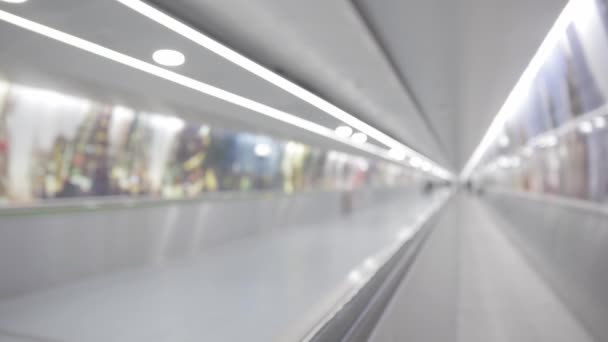 Empty Moving Walkway Airport Blurred Footage Mid Shot — Stockvideo