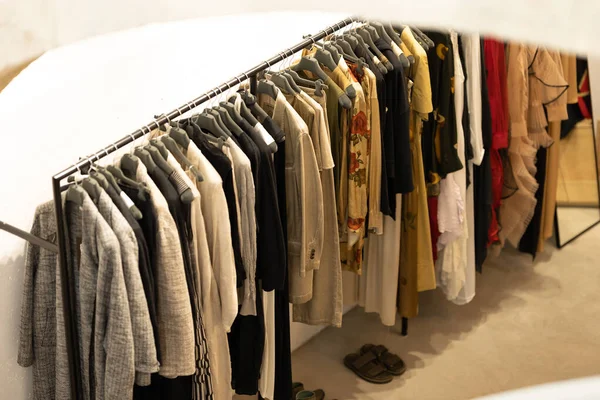 Womens Casual Demi Season Clothes Hanger Shop Mid Shot — Stock Photo, Image