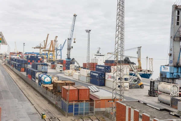 Февраля 2023 Лиссабон Португалия Terminal Contentores Santa Apolonia Грузовой Порт — стоковое фото