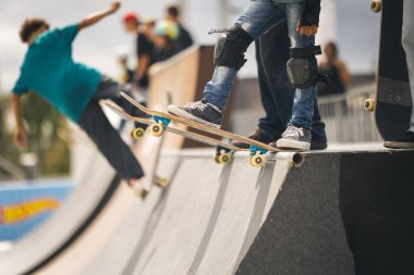 Bir kaykaycı olarak en önemli an bir numara sırasında kaykayı terk etmektir..