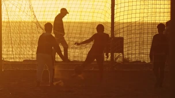 2023年11月25日 リズボン ポルトガル サッカーの試合をする人々のグループ — ストック動画