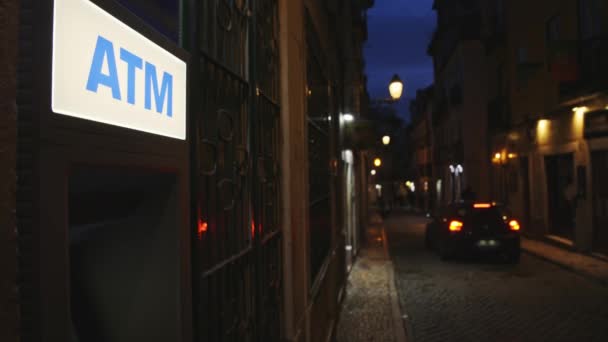 Geldautomat Der Nacht Straße Nahaufnahme — Stockvideo