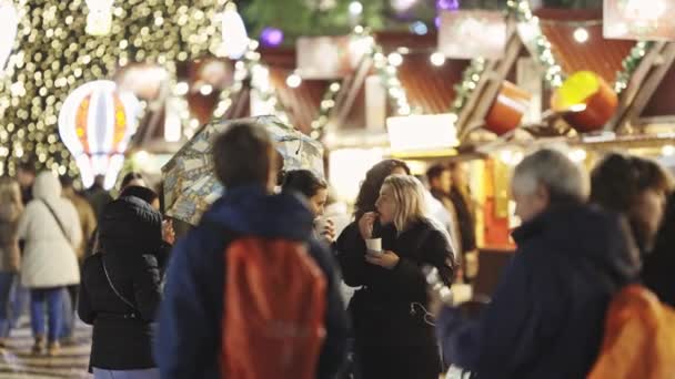December 2023 Lissabon Portugal Menneskemængde Julemesse Rossio Square Telephoto – Stock-video