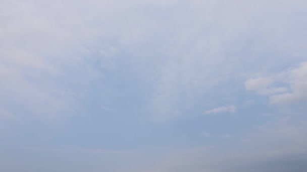 Blauwe Lucht Met Wolken Achtergrond — Stockvideo