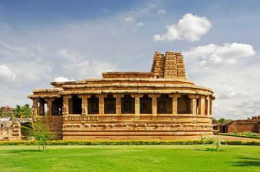 Durga Tapınağı 7. Yüzyıl, Aihole, Karnataka, Hindistan Mirası