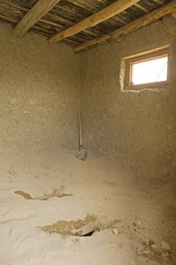 Kuru tuvalet, Shey, Ladakh, Jammu & Kashmir, Hindistan 