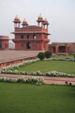 Diwan _ e _ Khas Fatehpur Sikri Panch Mahal 'de 16. yüzyılın ikinci yarısında inşa edildi, Agra, Uttar Pradesh, Hindistan UNESCO Dünya Mirası Sitesi