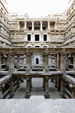 Adım: Rani ki Vav Patan Gujarat Hindistan Asya Haziran 2010