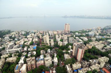 Hinduja hastanesi, Bombay Mumbai, Maharashtra, Hindistan 'daki Mahim' in hava görüntüsü. 