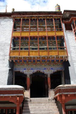 Hemis Manastırı, Hindistan 'ın Ladakh, Ladakh, Jammu ve Kashmir manastırlarının en büyük ve en önemli manastırı. 