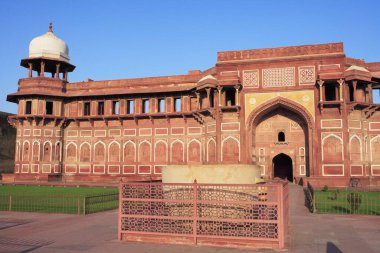 Agra kalesi 16. yüzyılda Babür İmparatoru Agra, Uttar Pradesh, Hindistan UNESCO Dünya Mirası Bölgesi tarafından inşa edildi.