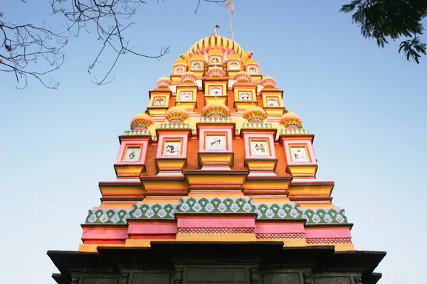 Sculptured Colourful Dome Temple Dedicated Lord Shiva Wagholi Pune Maharashtra — Stock Photo, Image