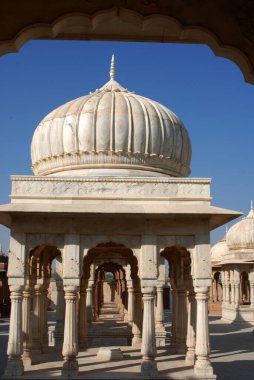 Mermer chhatri, kraliyet krematoryumu, Sagar, Bikaner, Rajasthan, Hindistan 