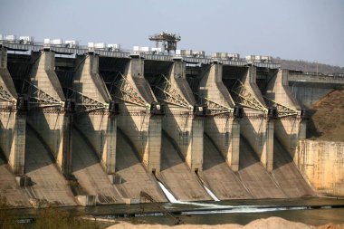 Chandil Barajı Elektrik Projesi 2x4 MW kapasiteli Jharkhand, Hindistan 'ın Saraikela Kharsanwa ilçesinde 