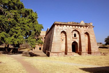 Hindola Mahal, Mandu, Dhar Bölgesi, Madhya Pradesh, Hindistan 