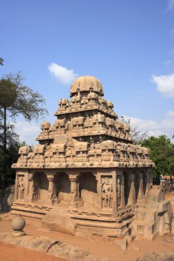 Dharmaraja Ratha ve Pancha Rathas, Monolit kaya oyma tapınakları, Mahabalipuram, District Chengalpattu, Tamil Nadu, Hindistan UNESCO Dünya Mirası